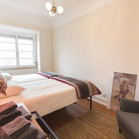 Lovelystay - Typical Graca For Six Apartamento *
