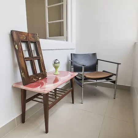 Lovelystay - Typical Graca For Six Lisbon