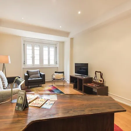 Lovelystay - Typical Graca For Six Lisboa
