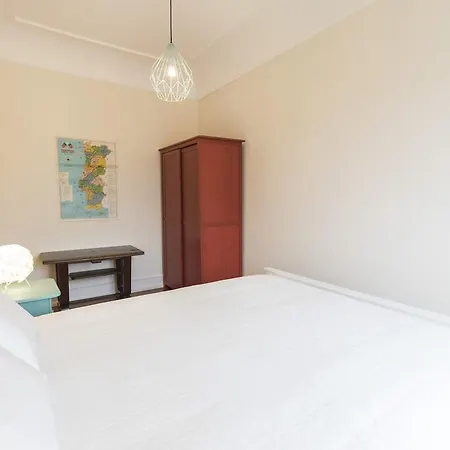 Apartment Lovelystay - Typical Graca For Six *