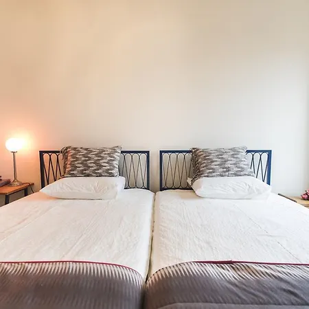 Lovelystay - Typical Graca For Six Apartamento