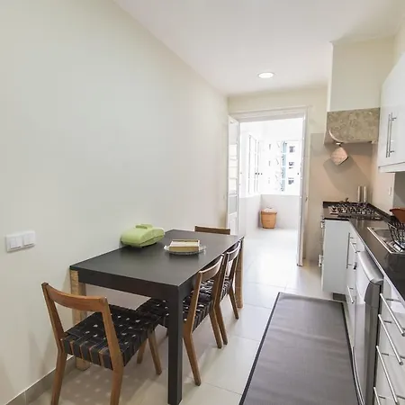 Lovelystay - Typical Graca For Six Apartamento *